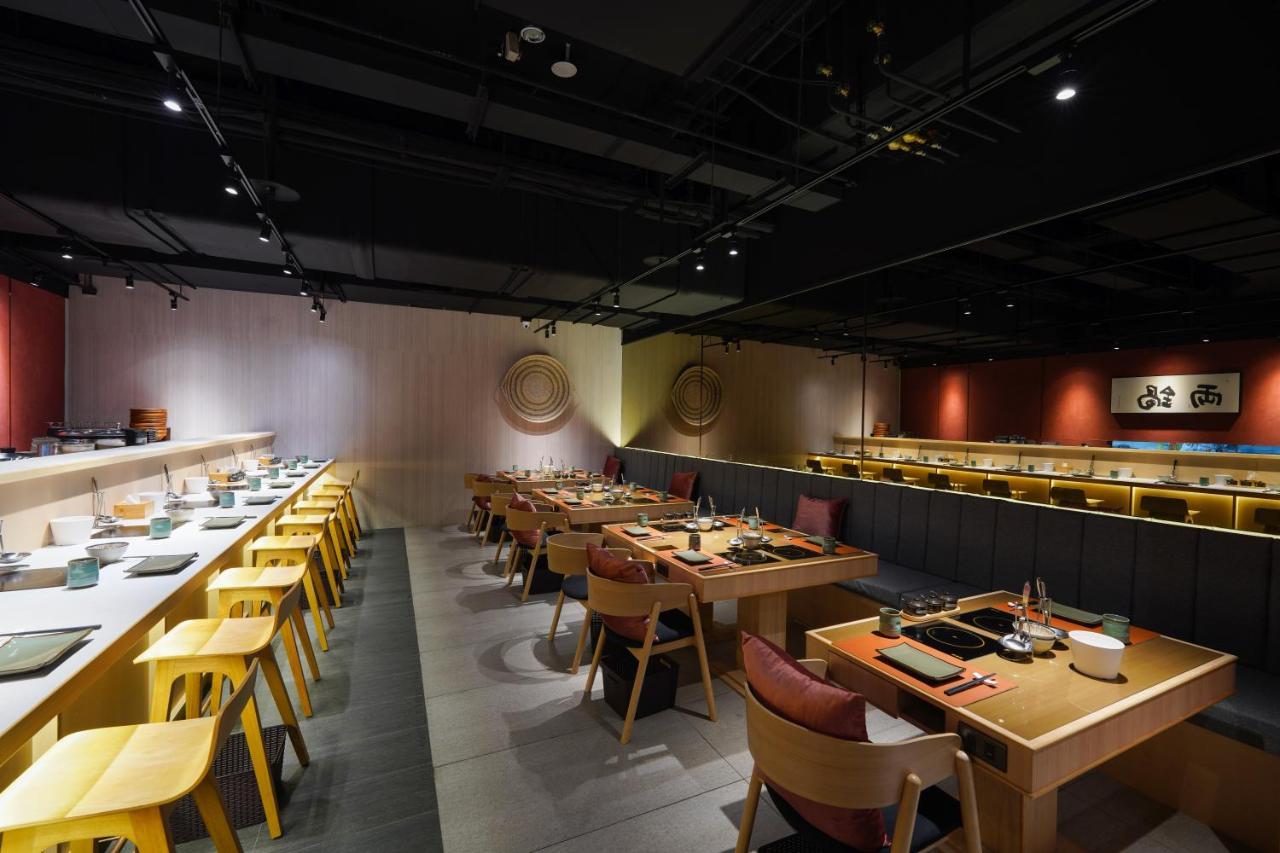 Tai Urban Resort Kaohsiung Exterior photo Interior of a restaurant in Hong Kong